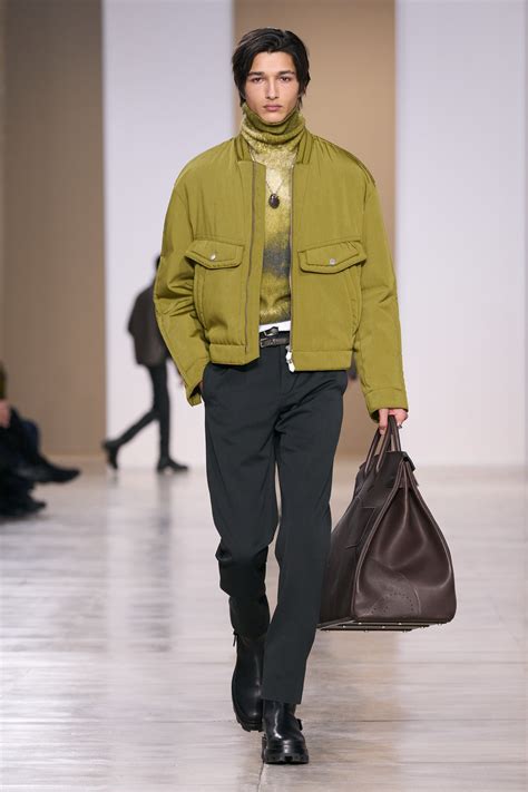 Ciabatte HERMÈS, Autunno/Inverno 2024 .